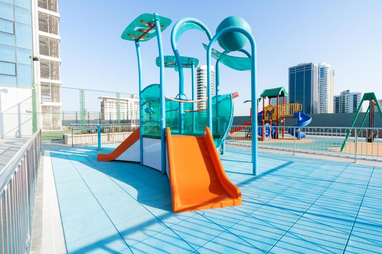 S Plaza Suites Hotel Seef Exteriér fotografie