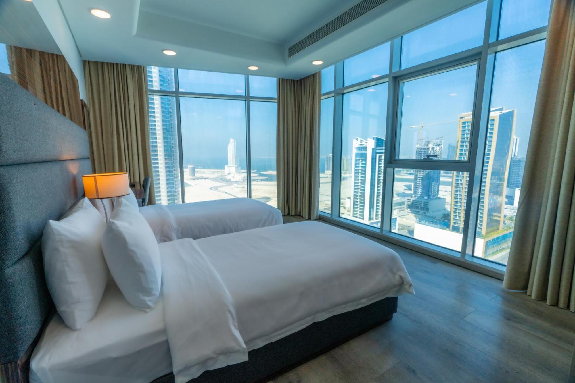 S Plaza Suites Hotel Seef Exteriér fotografie
